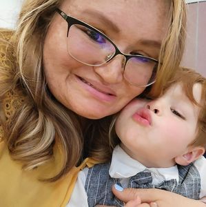 Meet your Posher, Amber